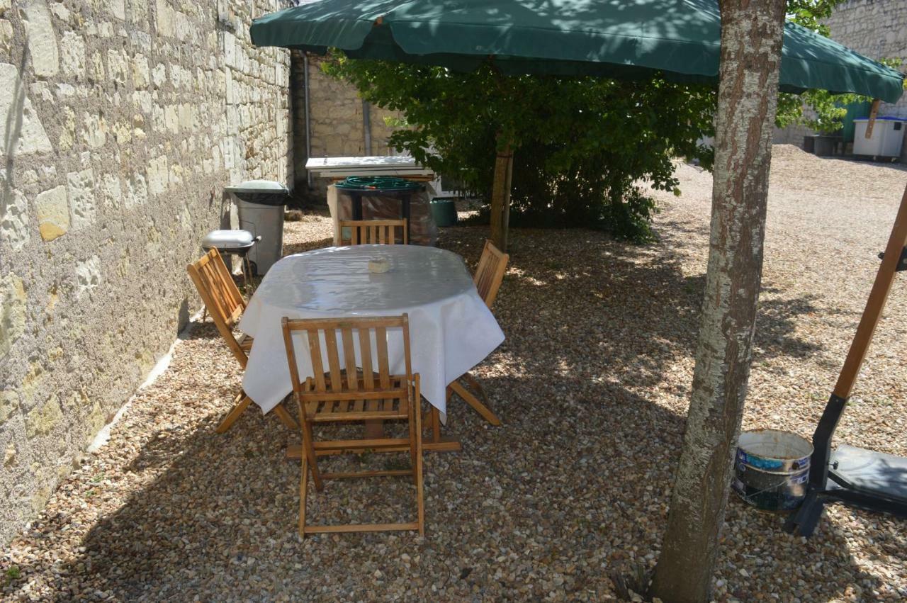 Gite Dans Le Vignoble De Bourgueil Le Port Boulet Экстерьер фото